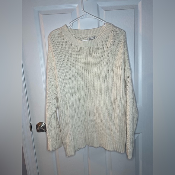 American Eagle Women’s Cream Knit Sweater Large - Picture 1 of 6